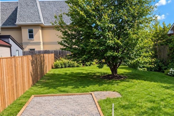106 Catharine Avenue, Brantford, ON N3T1X9 Photo 3