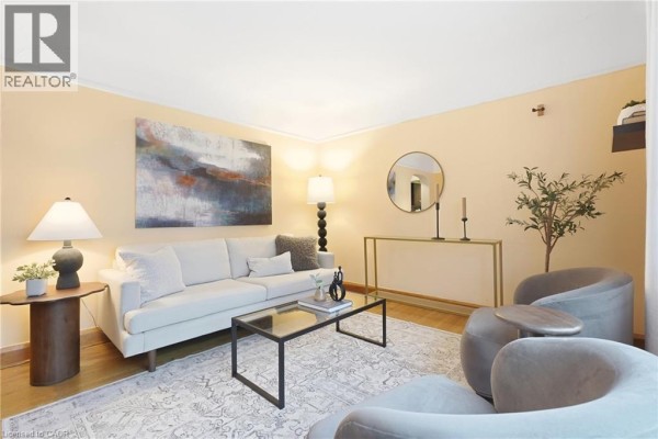 Recreation room - 106 Cedar Street S, Kitchener, ON N2G3L9 Photo 3