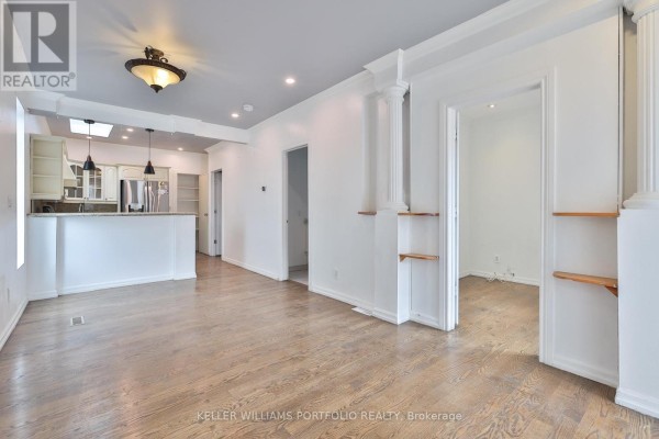 Bedroom - 106 Clovelly Avenue, Toronto, ON M6E2E6 Photo 2