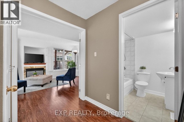 106 Corsica Private W, Ottawa, ON K1G5Y1 Photo 5