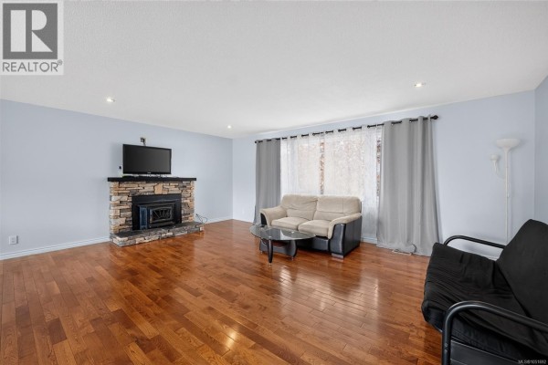 106 Emery Way, Nanaimo, BC, photo 3
