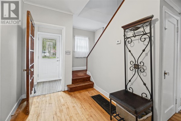 Mud room - 106 Empire Avenue, St  John S, NL A1C3E9 Photo 5