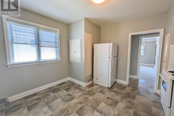 106 Haig Street, St  Catharines, ON L2R6L2 Photo 4