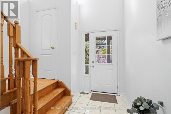 Dining room - 106 Heartleaf Crescent, Brampton, ON L7A2B9 Photo 4