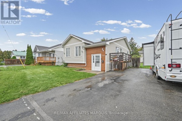 106 Lorne Street, Montague, ON K7A3L1 Photo 5