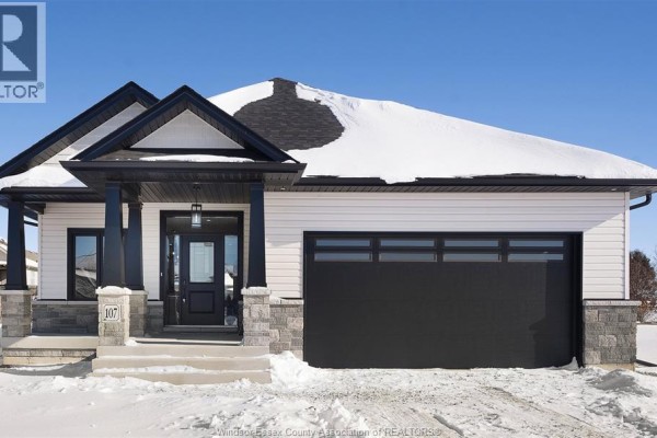 4pc Ensuite bath - 106 Mckenzie Court Unit# Lot 2, Chatham, ON N7L0H7 Photo 2