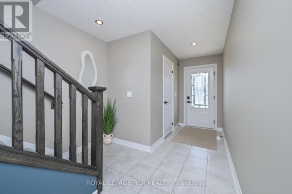 106 Mullin Street E, Grey Highlands, ON, photo 3