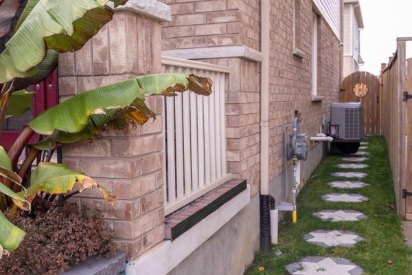 106 Odonnel Drive, Hamilton, ON L0R1C0 Photo 5