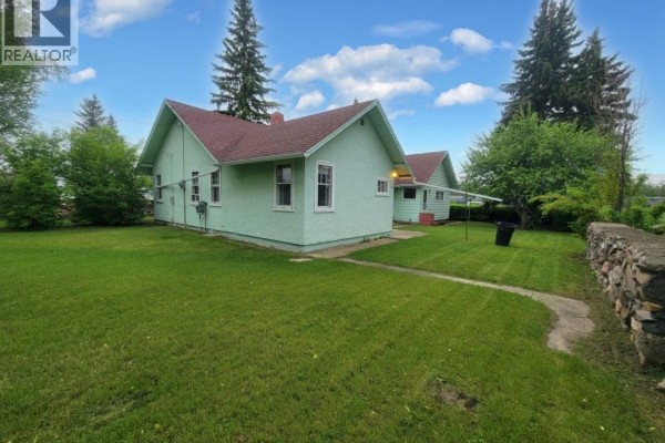 Bedroom - 106 Railway Avenue E, Neilburg, SK S0M2C0 Photo 2