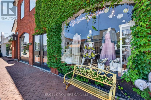 106 Reynolds Street, Oakville, ON L6J6E9 Photo 5