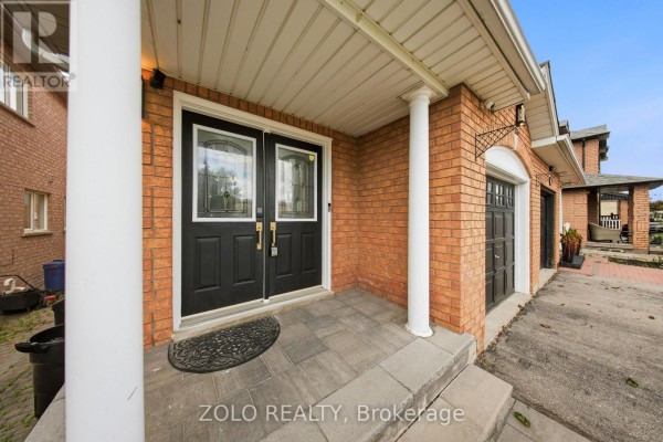 106 Rosanna Crescent, Vaughan, ON L6A3E3 Photo 3