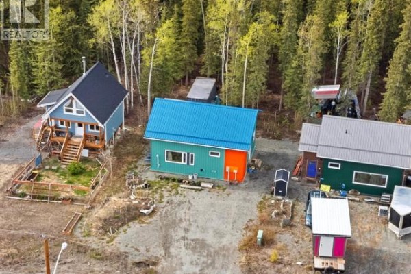 4pc Bathroom - 106 Spruce Street, Haines Junction, YT Y0B1L0 Photo 5
