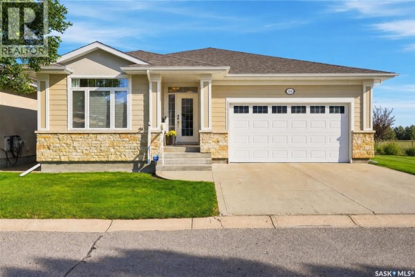 106 Wintergreene Lane, Regina