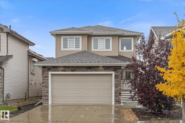 Primary Bedroom - 10605 96 St, Morinville, AB T8R2N5 Photo 4