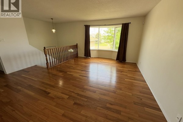 10611 114 Avenue, Fort St  John, BC, photo 3