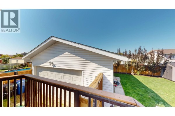 Primary Bedroom - 10612 88a Street, Fort St  John, BC V1J5X9 Photo 4