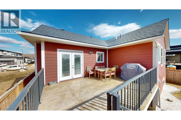 10616 110 Street, Fort St  John, BC, photo 2
