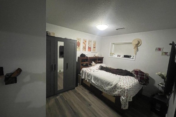 10618 141 Street, Surrey, BC V3T4R4 Photo 5