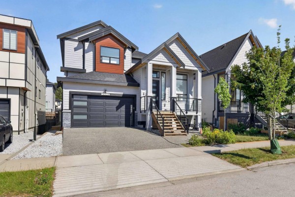 10628 124 Street, Surrey, BC V3V0E2 Photo 2