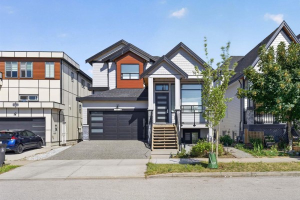 10628 124 Street, Surrey, BC V3V0E2 Photo 3