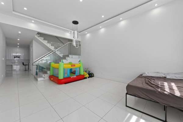 10628 124 Street, Surrey, BC V3V0E2 Photo 5