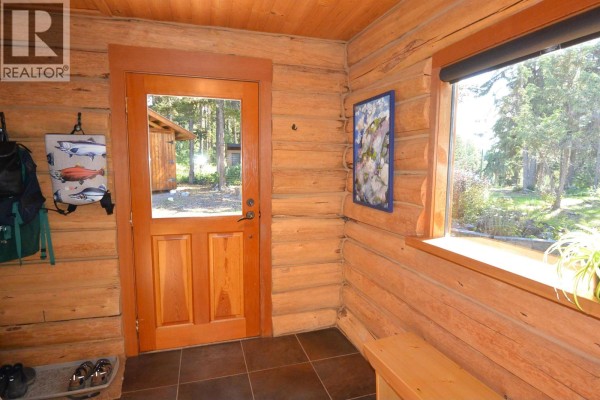 Dining nook - 10628 Hislop Road, Telkwa, BC V0J2X1 Photo 4