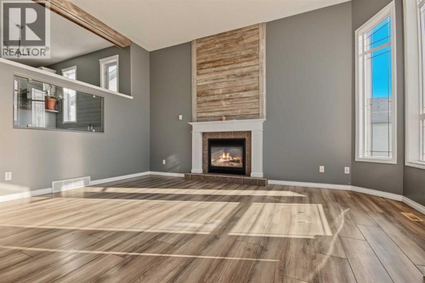 10646 Royal Oaks Drive E, Grande Prairie, AB, photo 3