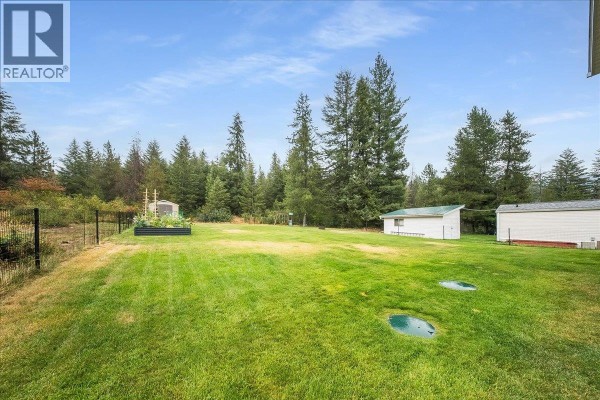 4pc Bathroom - 1065 Lower China Creek Road, Castlegar, BC V0G1G0 Photo 5