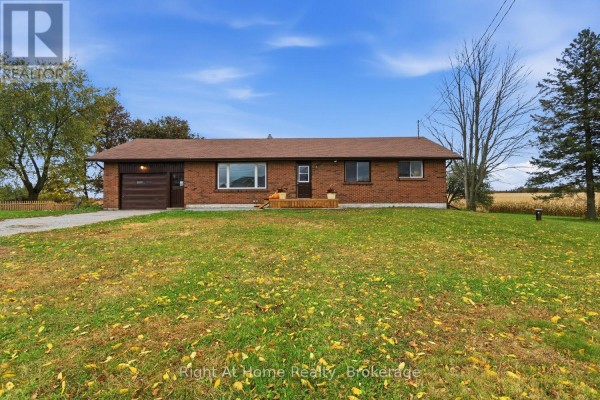 Living room - 10651 Old Scugog Road, Scugog, ON L0B1B0 Photo 3