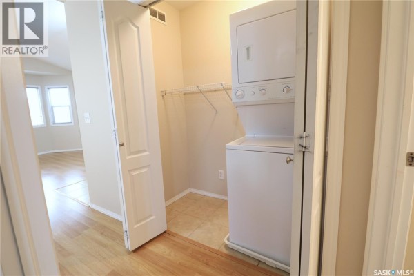 4pc Ensuite bath - 1067 Birchwood Place, Regina, SK S4S7L1 Photo 5