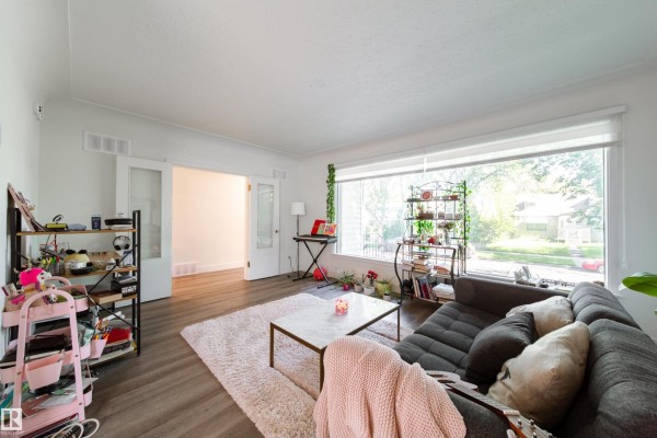 10671 63 Av Nw, Edmonton, AB, photo 3