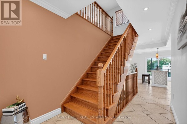 Workshop - 1068 Wildwood Drive, Newmarket, ON L3Y2B5 Photo 3