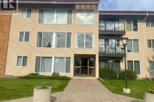 Residential for rent at 107, 75 Temple Boulevard W, Lethbridge, AB - MLS® mrajmV