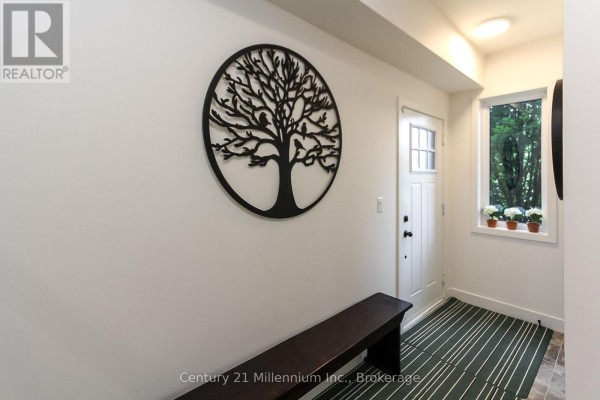 Bedroom - 107 - 10 Beckwith Lane, Blue Mountains, ON L9Y0N5 Photo 4