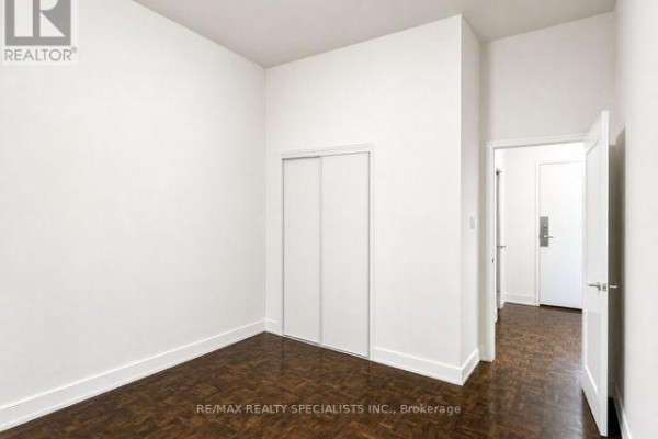 Primary Bedroom - 107 - 105 Isabella Street, Toronto, ON M4Y1M9 Photo 4