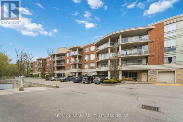 107 - 125 Wilson Street W, Hamilton, ON, photo 2