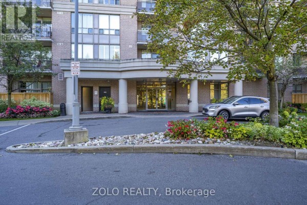 Kitchen - 107 - 1720 Eglinton Avenue E, Toronto, ON L4W5R2 Photo 3
