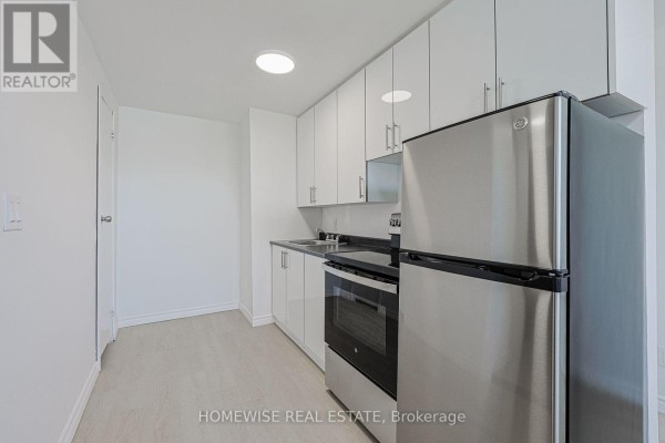107 - 2204 Dufferin Street, Toronto, ON M6E3R8 Photo 3