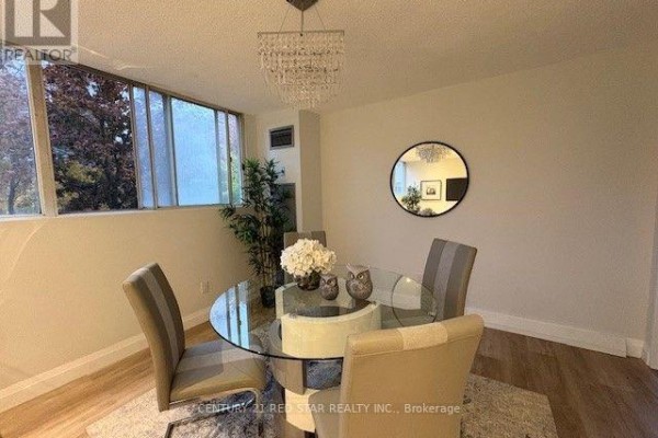 107 - 3695 Kaneff Crescent, Mississauga, ON L5A4B6 Photo 3