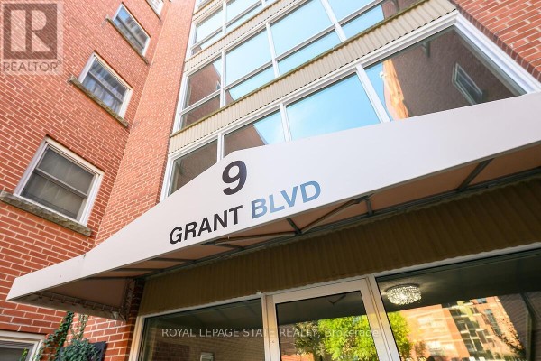 107 - 9 Grant Boulevard, Hamilton, ON, photo 3