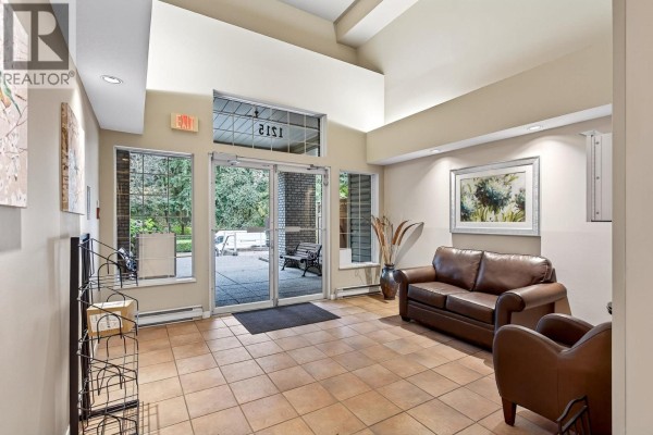 107 1215 Pacific Street, Coquitlam, BC V3B7M4 Photo 4