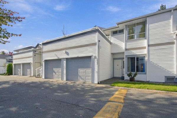 107 13895 102 Avenue, Surrey