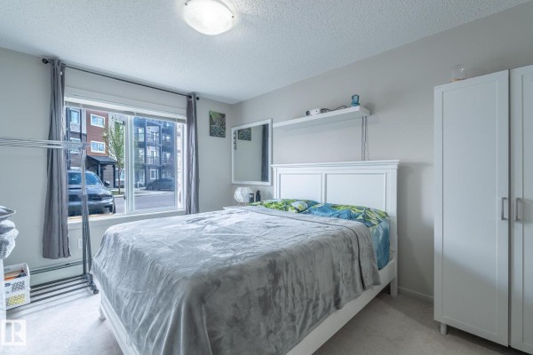 Bedroom 2 - #107 142 Ebbers Bv Nw, Edmonton, AB T5Y3W2 Photo 4