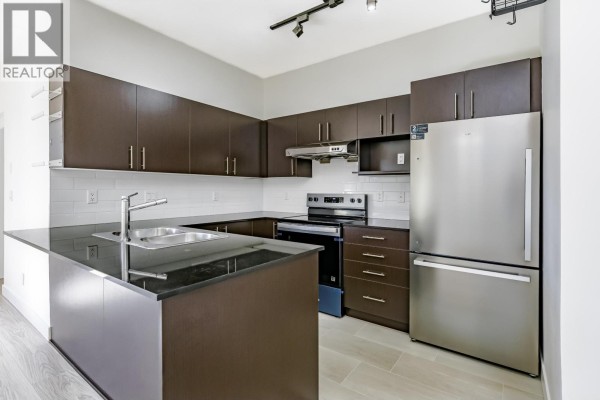 107 1633 Mackay Avenue, North Vancouver, BC V7P0A2 Photo 3
