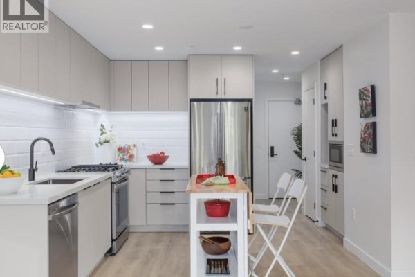 107 3018 St George Street, Port Moody, BC V3H0L4 Photo 5