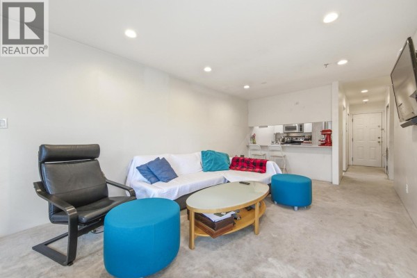 107 3280 W Broadway, Vancouver, BC V6K2H4 Photo 2