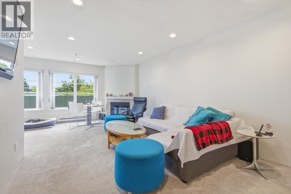 107 3280 W Broadway, Vancouver, BC V6K2H4 Photo 4