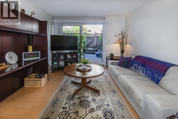 107 360 E 2nd Street, North Vancouver, BC V7L4N6 Photo 3