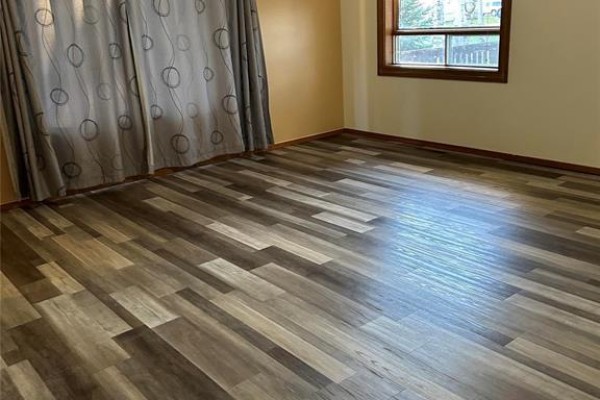 Recreation room - 107 4th Avenue, Gimli, MB R0C1B0 Photo 5