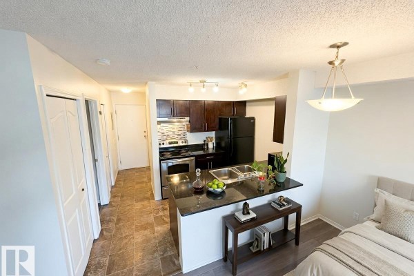 #107 530 Watt Bv Sw, Edmonton, AB T6X1P7 Photo 5